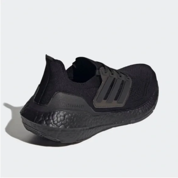 adidas UltraBOOST 21 Triple Black - Picture 4 of 8